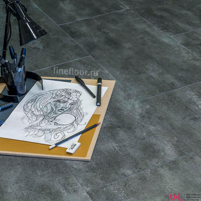 Кварцвиниловая плитка Fine Floor Дюранго FF-1545 в интерьере детально