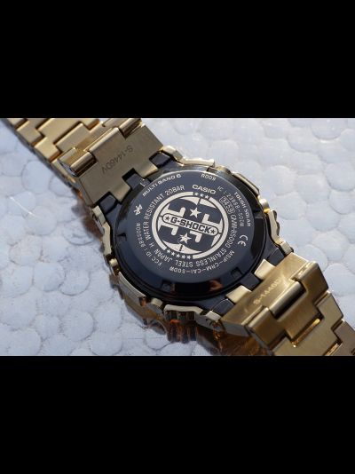 Часы Casio G-Shock GMW-B5000TFG-9