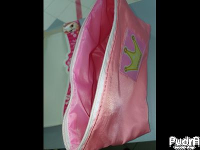 Косметичка на молнии с нашивкой "Маленькой принцессе"