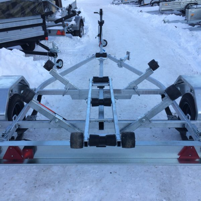 ПРИЦЕП ЛАВ 81014