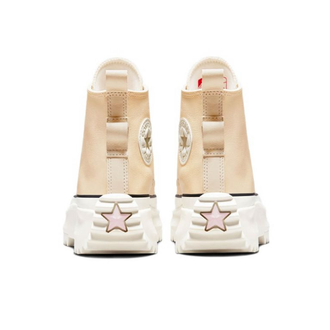 Converse Run Star Hike