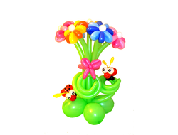 Букет "Веселые ромашки на полянке" с божьими коровками