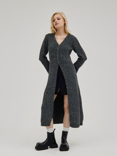 Длинный кардиган вязанный на пуговицах