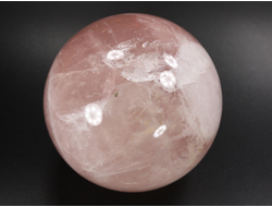 Шар Розовый кварц, Мадагаскар (75 мм, 587 г) №35381