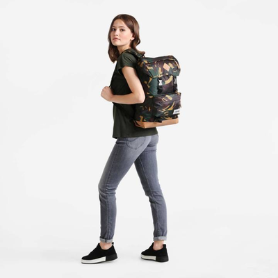 Женский камуфляжный рюкзак Eastpak Rowlo Into Camo
