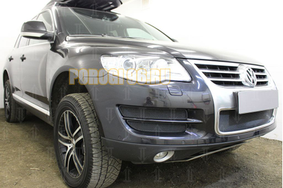 Защита радиатора Volkswagen Touareg I 2007-2010 black низ