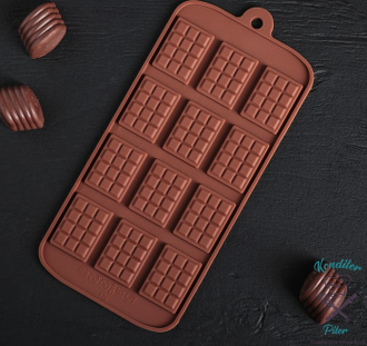 Форма для льда и шоколада «Плитка», 21×11 см, 12 ячеек (2,7×3,9 см), цвет шоколадный