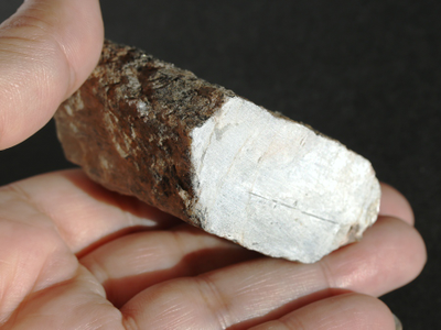 Лунный камень, Россия, Южный Урал (55*44*26 мм, 105 г) №17823