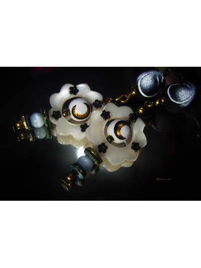 Волшебные серьги с перламутром "Сказка о Снежных Крыльфах", новогодний подарок