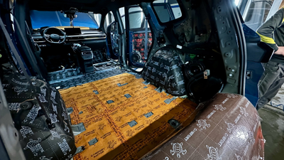 Шумоизоляция Geely Okavango