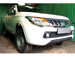 Защита радиатора Mitsubishi L200 V 2015-2019 black PREMIUM