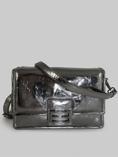 (АРТИКУЛ: 10059/0/5) СУМКА ЖЕНСКАЯ, НЕБОЛЬШАЯ, НАТУРАЛЬНАЯ КОЖА, ЦВЕТ "СЕРЕБРО" С СИЛЬНЫМ БЛЕСКОМ, С ПЛЕЧЕВЫМ РЕМНЕМ