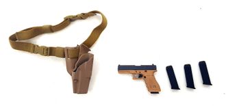 Glock-17 с кобурой и магазинами 1/6 (FS-73033) - FLAGSET