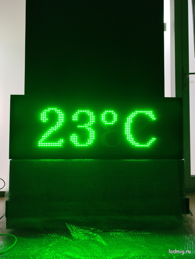 Уличные часы-[88:88]-t-370х1010мм (зеленые)