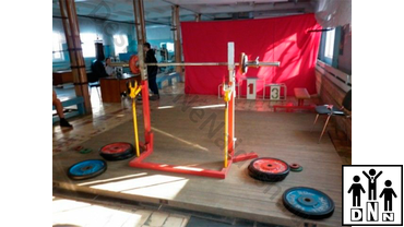 помост для пауэрлифтинга