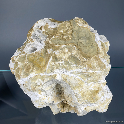 Агат, халцедон, горный хрусталь (разн. кварц). Россия.