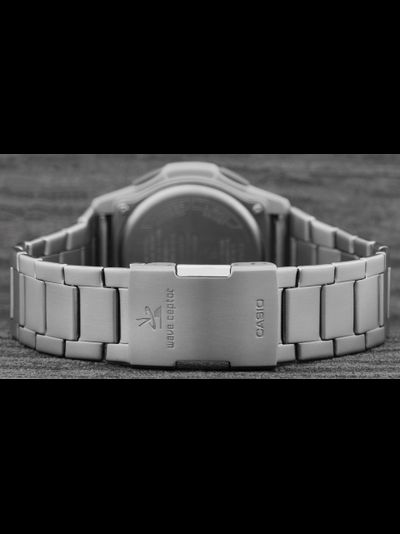 Часы Casio WVA-M630TDE-1A