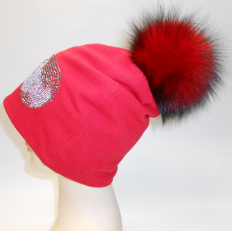 Шапка вязаная трикотажная с помпоном со стразами  , женская , красный  арт. Ц-0244