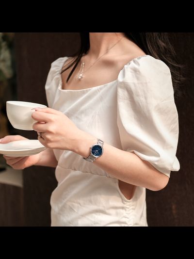 Наручные часы Citizen EM0920-86L
