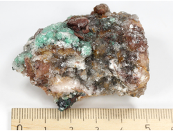 Брошантит, коллекционный образец, Марокко (52*40*31 мм, 81 г) №28624