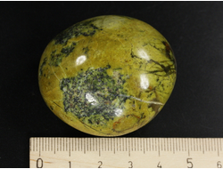 Опал зелёный, полировка, Мадагаскар (45*43*30 мм, 74 г) №35480