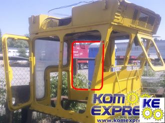 176-911-2261 Cтекло правое прямоугольное KOMATSU D85C D155C D355C