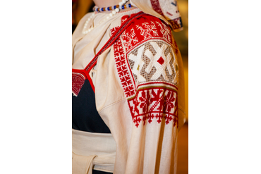 Костюмы Южной Балтики, детали костюма замужней ижорки