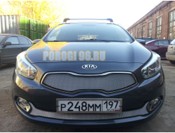 Защита радиатора KIA Ceed II 2012-2015 black низ