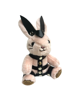 151 БДСМ зайчик в портупее