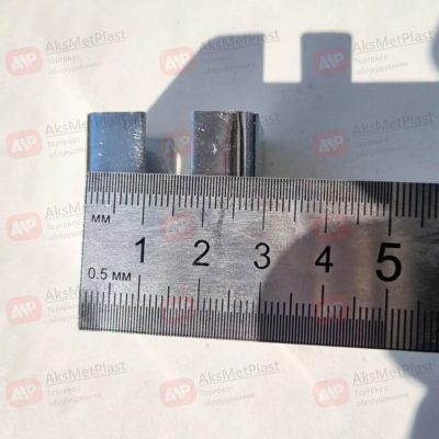 MX19 Крепление для решетки к стене дистанционное цвет: хром