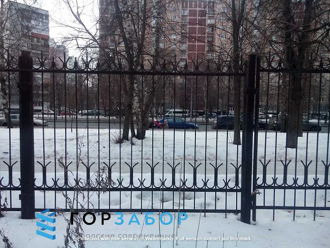 Забор из кованых секций с монтажом под ключ