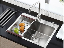 Кухонные мойки и сместили