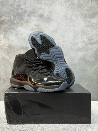 Nike Air Jordan 11 Cap And Gown