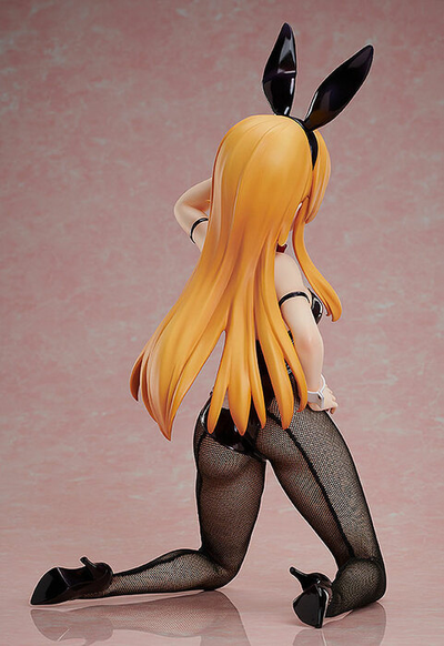 Фигурка 1/4 Кирино Косака (Kousaka Kirino Bunny Ver.)