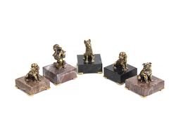 Статуэтка "Собачка". Бронза, змеевик, яшма.