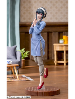 Фигурка Йор Форджер (Yor Forger Season 1 Group 2 ED Ishou ver.)