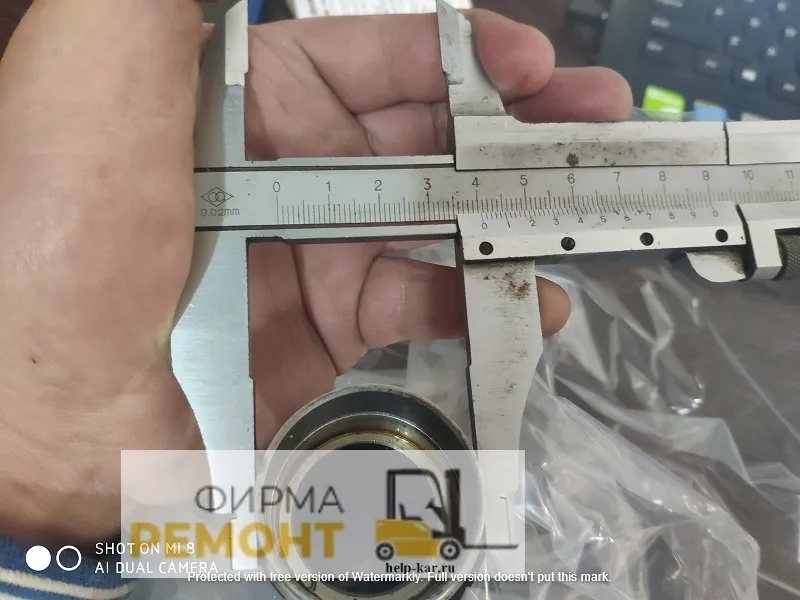 Замена запчастей и ремонт вилочного погрузчика