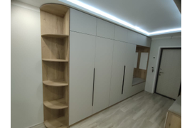 Шкаф в прихожую