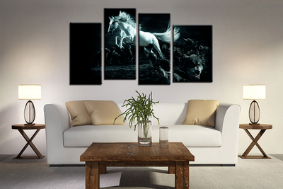 Модульная картина "Среди волков"