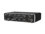 BEHRINGER UMC204HD