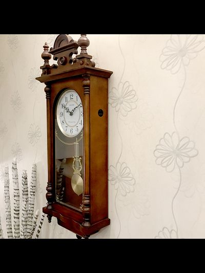 Настенные часы Rhythm CMJ583NR06