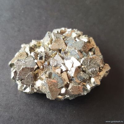 Пирит. Сросток октаэдрических кристаллов. 45*40*15мм