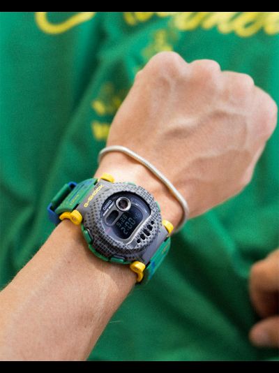 Часы Casio G-Shock G-B001RG-3