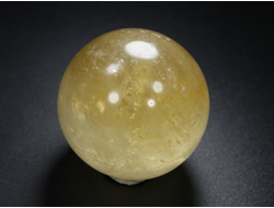 Шар Кальцит золотистый, Бразилия (35,5 мм, 65 г) №24479