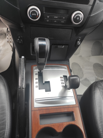 Mitsubishi Pajero 3.0 AT, 2008, 266 000 км