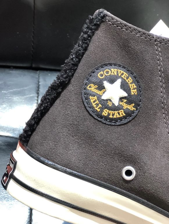 Converse with zipper on back online