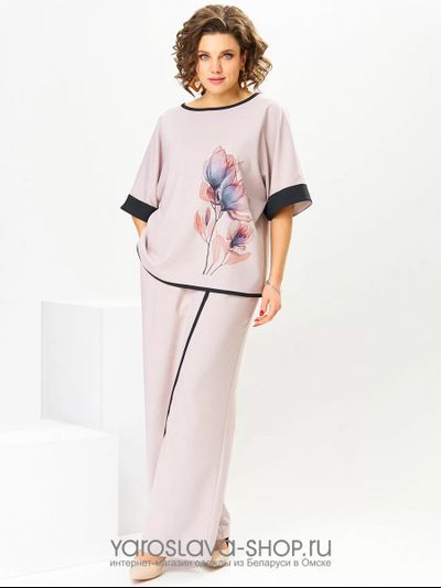 Пудровый брючный комплект с принтом "цветок"