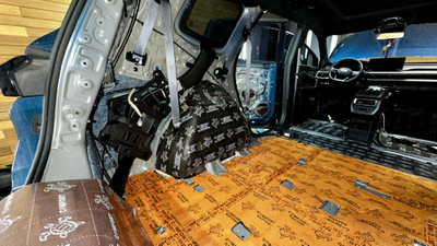 Шумоизоляция Geely Okavango