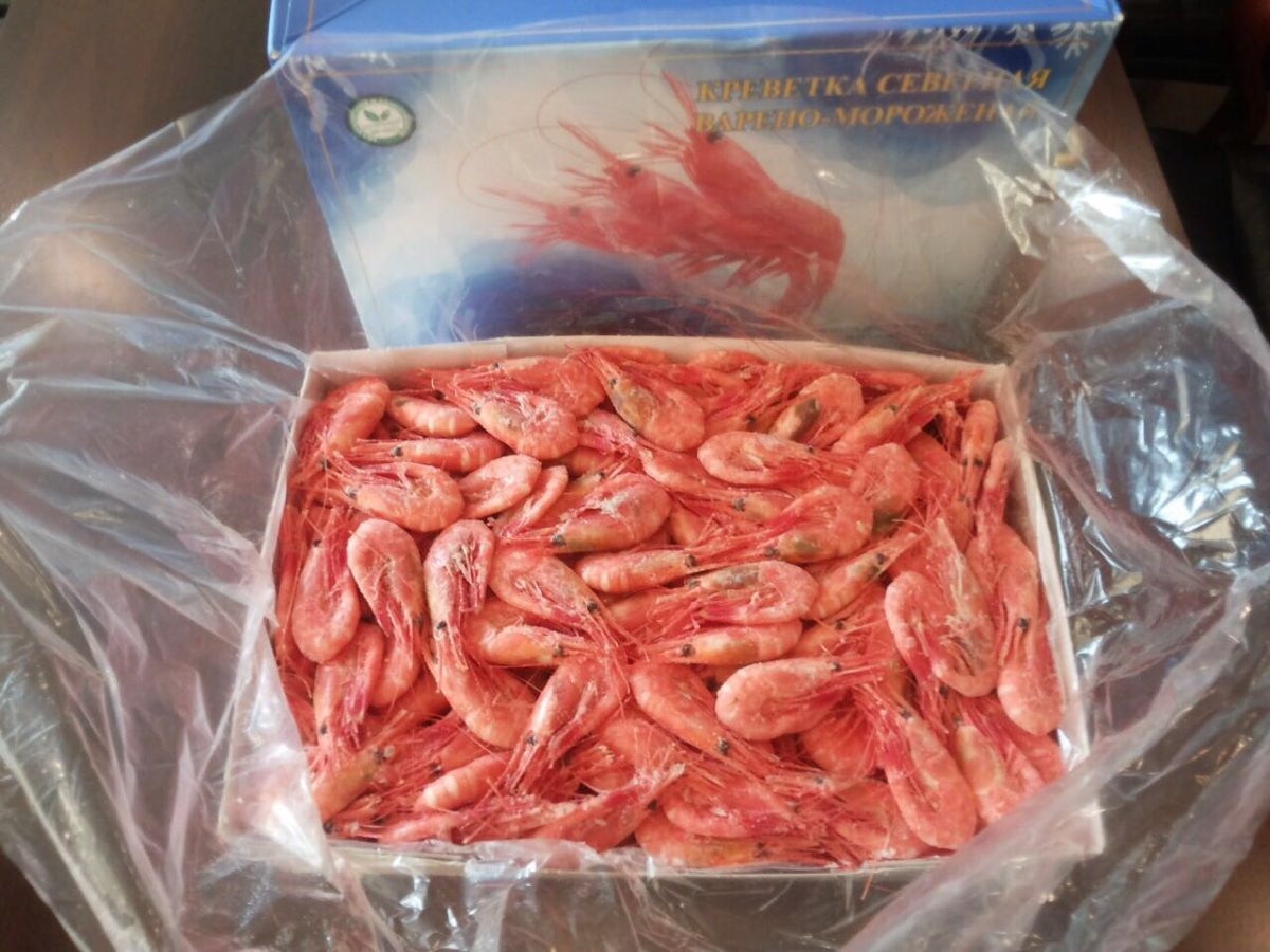 как выбрать креветки замороженные. как морозить креветки. коктейльные креветки. креветки свежемороженые. как морозить креветки.