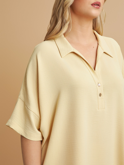 Женская блуза с коротким рукавом